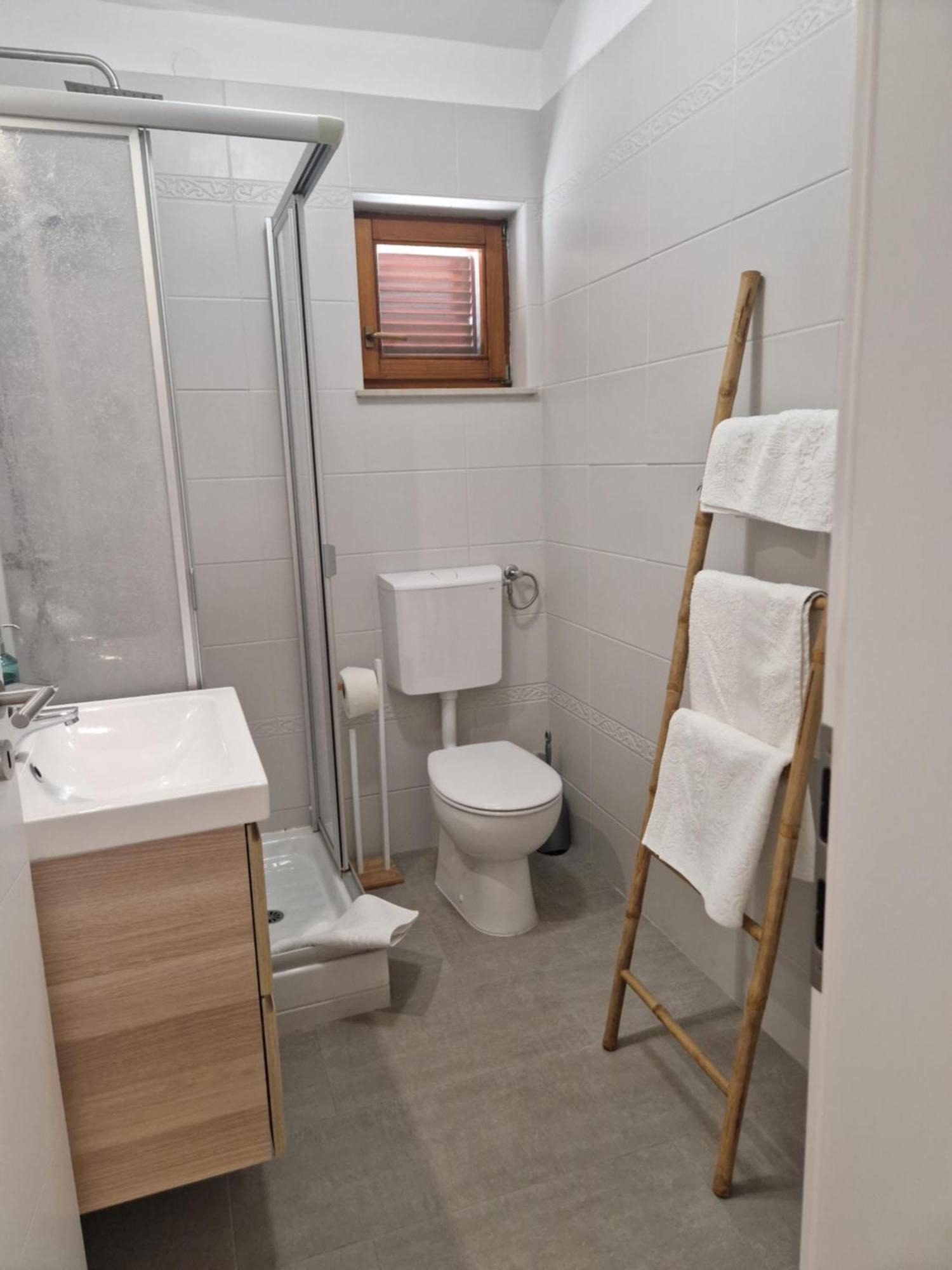 Mystica - Charming Studio Apartment On The Beach Kruševo Dış mekan fotoğraf